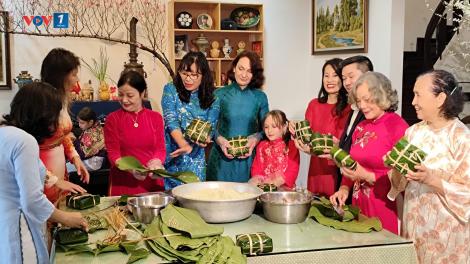 Lan toả hương sắc tết Việt