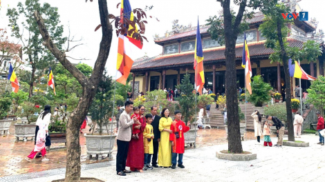 Thời sự 21h30 17/2/2026: Các hoạt động du xuân, lễ chùa đầu năm Bính Ngọ diễn ra trên khắp cả nước