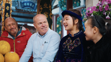 Các đại sứ nhóm G4 chúc Tết Việt với thông điệp về quyền trẻ em