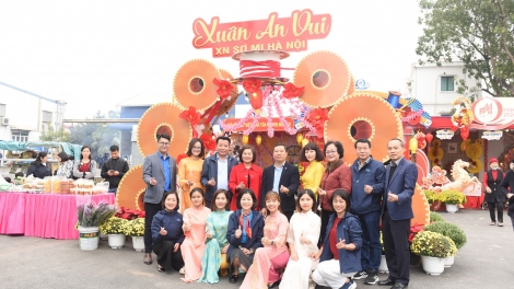 Doanh nghiệp dệt may chăm lo người lao động dịp Tết Nguyên đán 