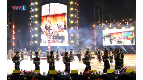 Theo dòng thời sự sáng 1/2/2026