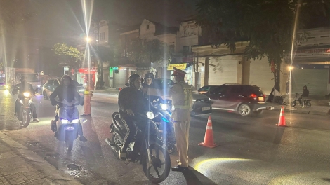 Công anThái Nguyên giữ bình yên cho người dân đón Xuân Bính Ngọ.