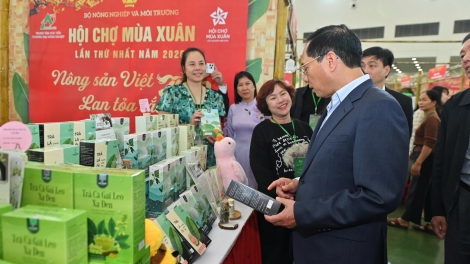 Phó Thủ tướng Bùi Thanh Sơn kiểm tra tình hình triển khai Hội chợ Mùa Xuân 2026