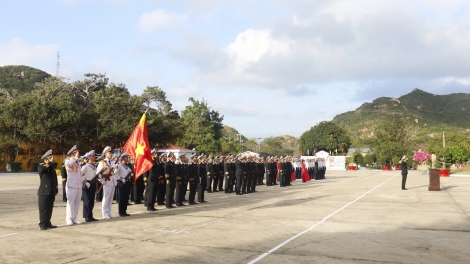 Lan tỏa khí thế đầu Xuân tại Trung đoàn Tàu ngầm 196 Hải quân
