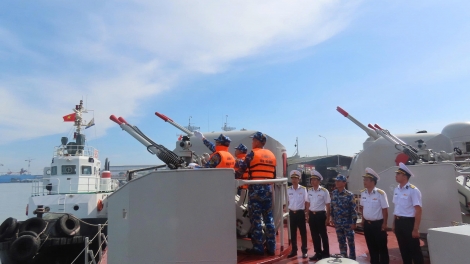 Sôi nổi khởi động máy tàu đầu Xuân tại Lữ đoàn 167 và Lữ đoàn 171