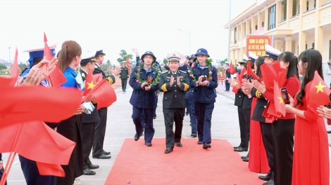 Vùng 1 Hải quân chào đón “Tân binh”, sẵn sàng cho mùa huấn luyện mới
