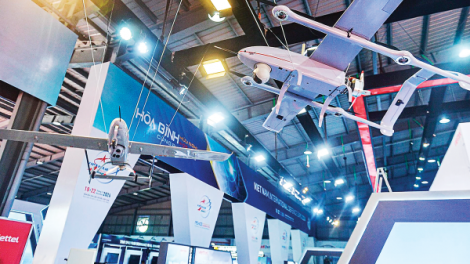 Phát triển kinh tế tầm thấp từ đầu tư làm chủ công nghệ: cơ hội và thách thức nào cho Việt Nam