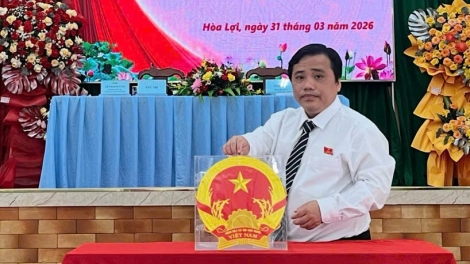 Phường Hòa Lợi (TP.HCM) kiện toàn nhân sự chủ chốt HĐND, UBND cho nhiệm kỳ mới 