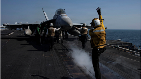 Vì sao đồng minh của Mỹ thận trọng điều tàu chiến đến Eo biển Hormuz?