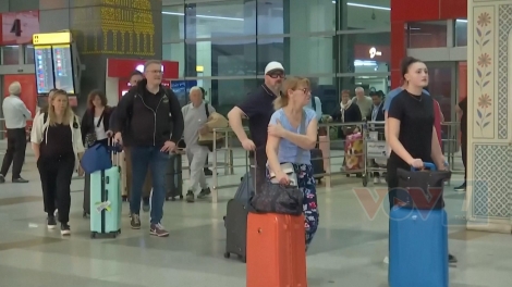 Các nước tìm giải pháp cho khủng hoảng hàng không tại Vùng Vịnh