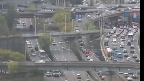 Hàn Quốc cân nhắc hạn chế xe cá nhân do khủng hoảng năng lượng