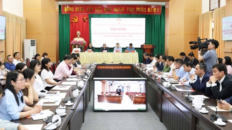 Đồng chí Trịnh Văn Quyết tiếp xúc cử tri tại Tuyên Quang