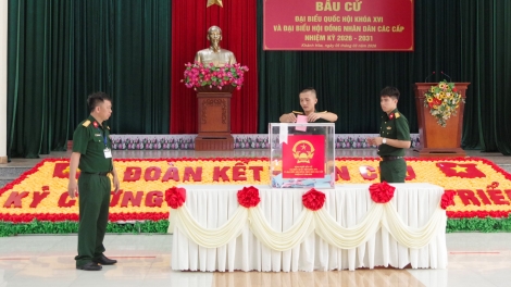 Lữ đoàn Đặc công Nước 5 hoàn thành bầu cử sớm