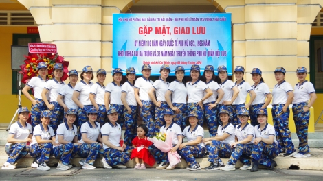 Phụ nữ Lữ đoàn 125 giao lưu, thắt chặt tình đoàn kết nhân dịp 8/3