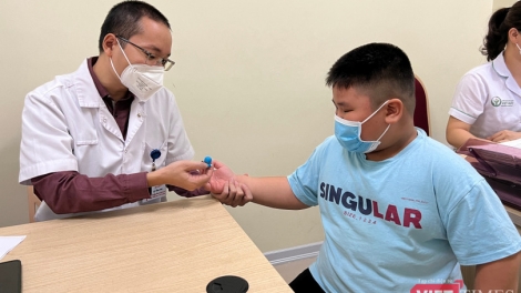 Béo phì trẻ em tăng vọt: Đừng chủ quan với thực phẩm siêu chế biến