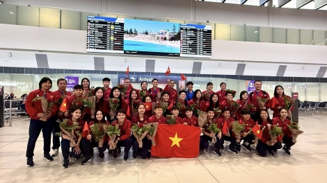 Đội tuyển bóng đá nữ được chào đón nồng nhiệt tại Australia