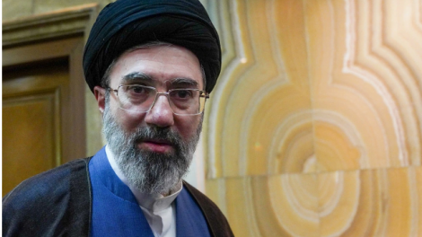 Iran nói tân Lãnh tụ tối cao Mojtaba Khamenei vẫn “an toàn”