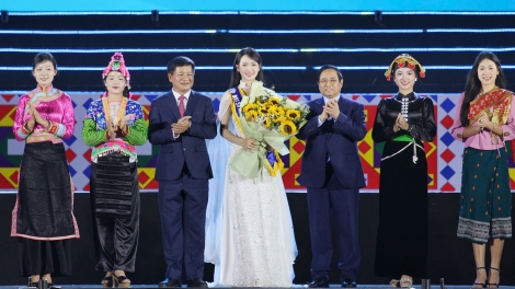 Thời sự 21h30 8/3/2026: Thủ tướng Phạm Minh Chính dự khai mạc Lễ hội Hoa Ban năm 2026 