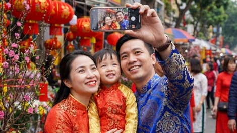 Làm sao thay đổi quan niệm “Tháng Giêng là tháng ăn chơi” để trở lại với hiệu suất lao động? 