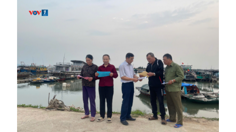 Quảng Ninh: Tuyên truyền bầu cử tới ngư dân, sẵn sàng cho ngày hội lớn