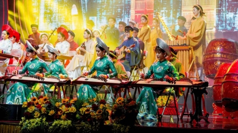 Chiến lược truyền thông quảng bá hình ảnh Việt Nam ra nước ngoài