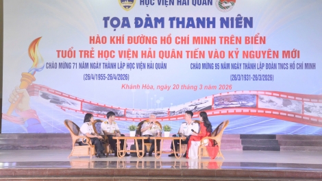 Tuổi trẻ Học viện Hải quân tiếp lửa truyền thống từ hào khí Đường Hồ Chí Minh trên biển