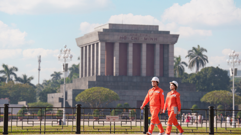 EVNHANOI: Gần 5.500 ca trực đảm bảo điện phục vụ nhân dân Thủ đô dịp lễ 30/4 và 01/5/2026