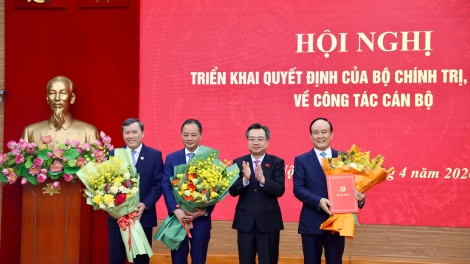 Công bố quyết định về công tác cán bộ tại Ban Chính sách, chiến lược Trung ương