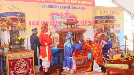 Trang nghiêm Lễ khao lề thế lính Hoàng Sa, nhắc nhớ Đội hùng binh giữ biển