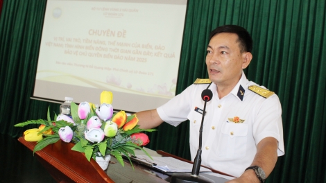 Hơn 200 cán bộ, ngư dân xã Long Hải được tuyên truyền về biển, đảo