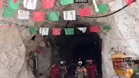Thợ mỏ Mexico được giải cứu sau gần 14 ngày mắc kẹt dưới hầm mỏ ngập nước