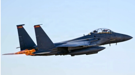 Mỹ xác nhận chiến đấu cơ đầu tiên rơi tại Iran, một phi công được giải cứu