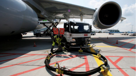 Tình trạng thiếu nhiên liệu máy bay sẽ ảnh hưởng như thế nào đến hoạt động du lịch quốc tế ?