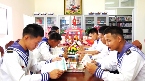 Vùng 2 Hải quân: Lan tỏa văn hóa đọc từ đất liền đến nhà giàn DK1