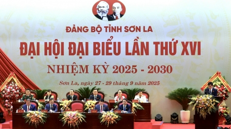 Đưa Sơn La thành trung tâm kinh tế - xã hội của tiểu vùng Tây Bắc
