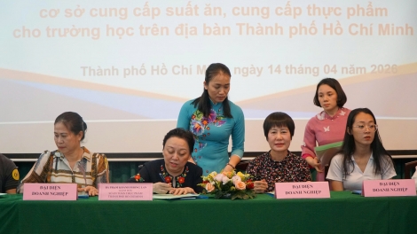 Thực phẩm học đường “nóng”,: TP.HCM ký kết tăng ràng buộc trách nhiệm