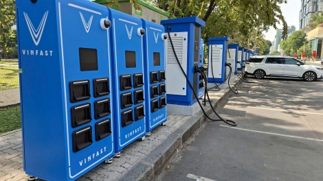 Thành phố Hồ Chí Minh triển khai thêm 3.000 trạm sạc xe điện – đáp ứng yêu cầu chuyển đổi xanh