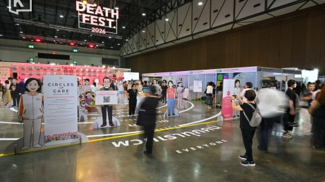 Theo dòng thời sự sáng 12/4/2026