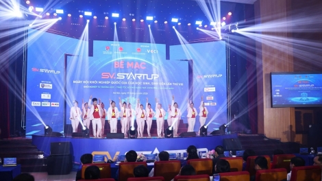 Theo dòng thời sự sáng 26/4/2026