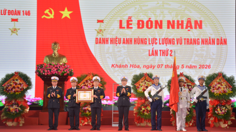 Lữ đoàn 146 đón nhận danh hiệu Anh hùng Lực lượng vũ trang nhân dân lần thứ 2