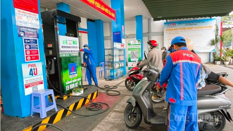 Xăng E10 vào thị trường: Người dân đón nhận, sức mua ổn định