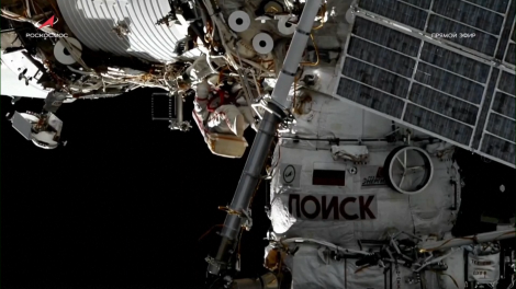 Các phi hành gia Nga trên ISS thực hiện chuyến đi bộ ngoài không gian đầu tiên của năm 2026