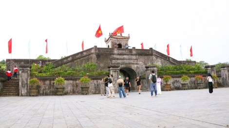 Cuộc hội ngộ không hẹn trước ở Thành cổ Quảng Trị