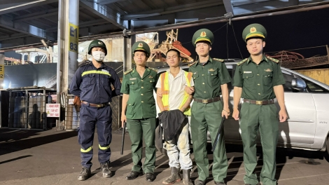 Bắt giữ đối tượng tàng trữ trái phép chất ma túy