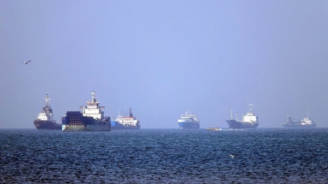 Tàu hàng Trung Quốc lần đầu bị tấn công tại eo biển Hormuz