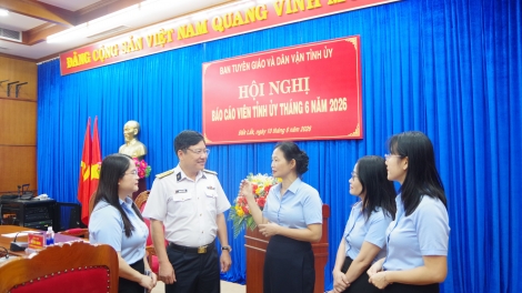 Học viện Hải quân: Lan tỏa tình yêu biển, đảo tại tỉnh Đắk Lắk