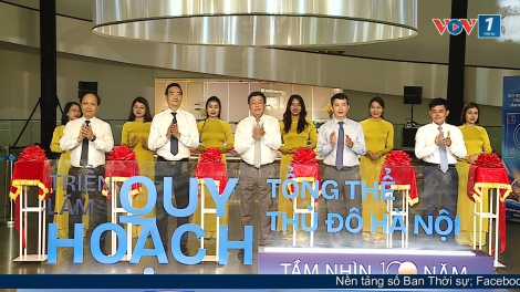 ĐÔNG ĐẢO NGƯỜI DÂN THAM QUAN TRIỂN LÃM QUY HOẠCH THỦ ĐÔ 100 NĂM