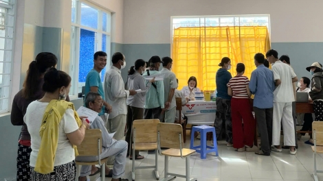 Nhiều hoạt động môi trường, chăm sóc sức khỏe kỷ niệm 50 năm thành phố mang tên Bác