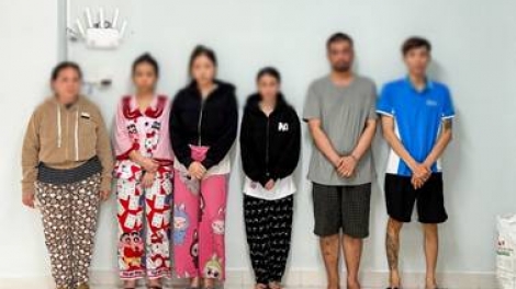 Cần Thơ: Xóa ổ ma túy trong nhà nghỉ, bắt giữ 13 đối tượng