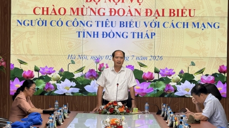 Thứ trưởng Bộ Nội vụ Nguyễn Văn Hồi tiếp Đoàn đại biểu người có công tỉnh Đồng Tháp